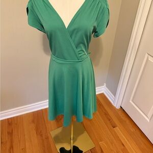 Chic Green Wrap Dress